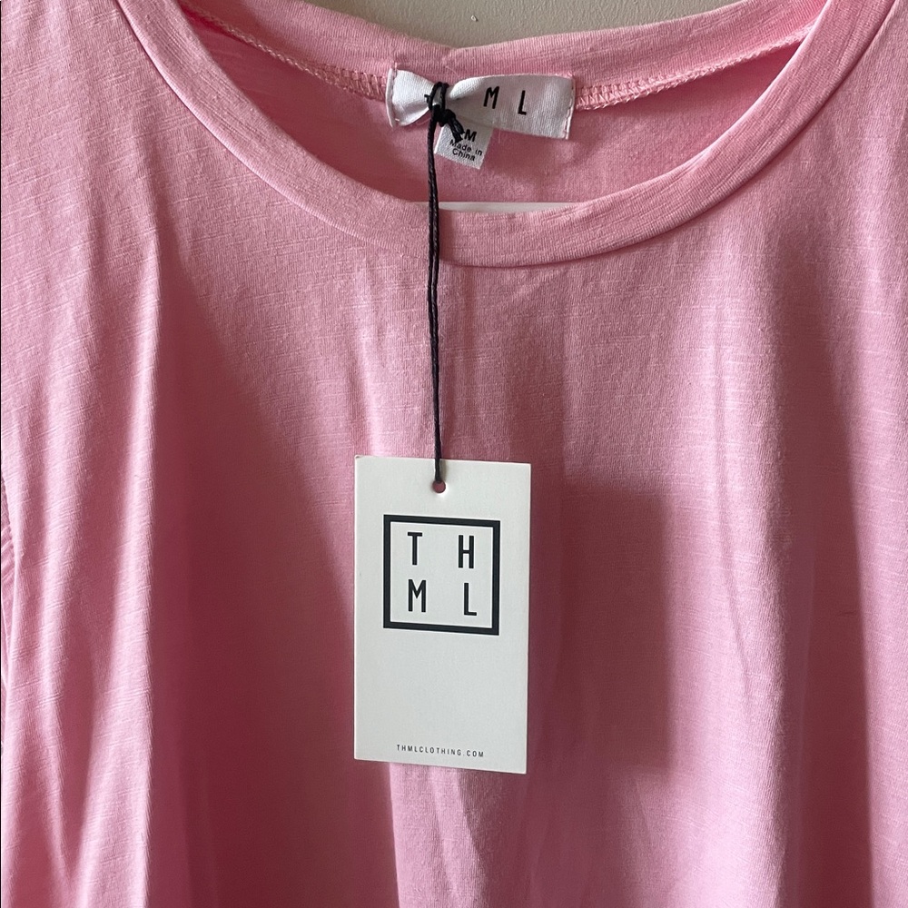NWT THML Ruffle Sleeve Top - Picture 3 of 3